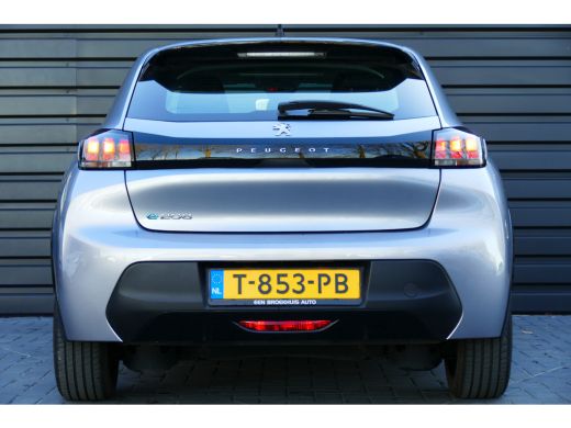 Peugeot e-208 Peugeot EV 136PK 50KWH 5-DRS ACTIVE AUTOMAAT / NAVI / LED / CLIMA / DAB+ / BLUETOOTH / CRUISECONT... ActivLease financial lease
