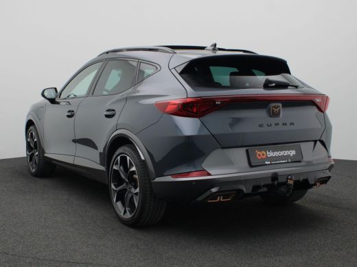 Seat Formentor 1.4 e-Hybrid VZ Performance 245PK DSG supersport-stuur, kuipstoelen, elektrische achterklep, trek... ActivLease financial lease