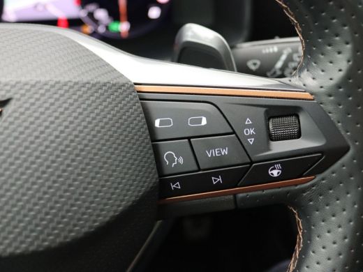 Seat Formentor 1.4 e-Hybrid VZ Performance 245PK DSG full led, side assist, elek. bedienbare achterklep, keyless... ActivLease financial lease