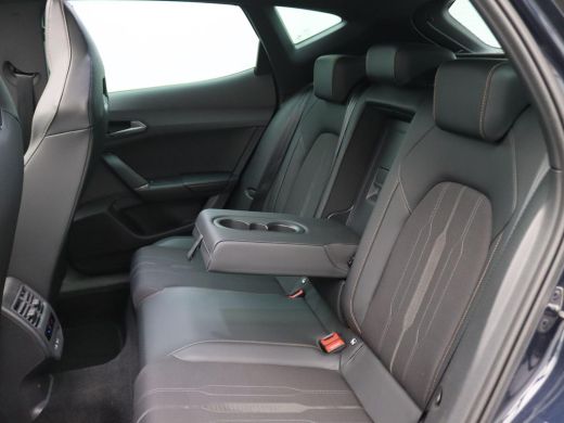 Seat Formentor 1.4 e-Hybrid VZ Performance 245PK DSG full led, side assist, elek. bedienbare achterklep, keyless... ActivLease financial lease