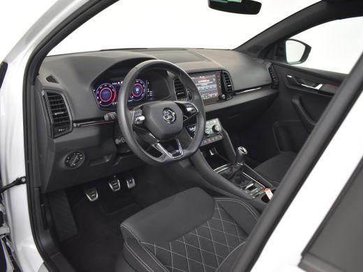 Skoda Karoq 1.5 TSI ACT 150pk Sportline Business | 100% Dealeronderhouden | 1ste eigenaar | Panorama-dak | Cr... ActivLease financial lease