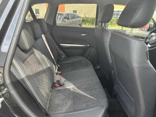 Suzuki Vitara 1.5 Hybrid Style ActivLease financial lease