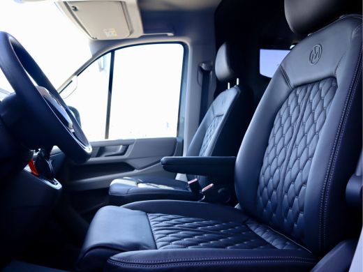 Volkswagen Crafter 35 2.0 TDI L3H3 AUTOMAAT ActivLease financial lease