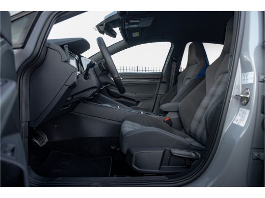 Volkswagen Golf 1.4 eHybrid GTE 245pk | Keyless | Achteruitrijcamera | Carplay | Navigatie ActivLease financial lease