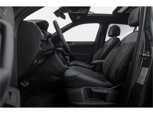 Volkswagen Tiguan 2.0TSi 190pk 4-Motion | R-line | Panorama dak | Navi | Trekhaak | ActivLease financial lease