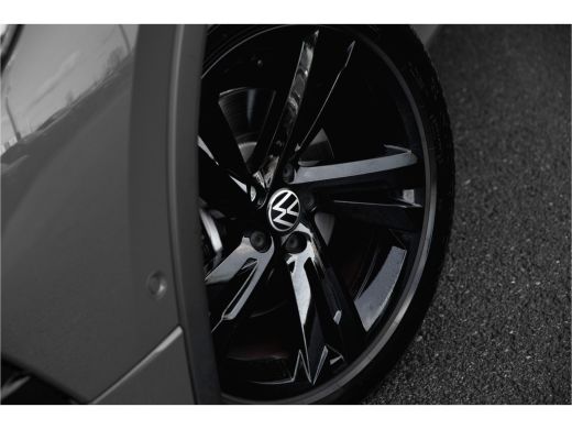 Volkswagen Tiguan 2.0TSi 190pk 4-Motion | R-line | Panorama dak | Navi | Trekhaak | ActivLease financial lease