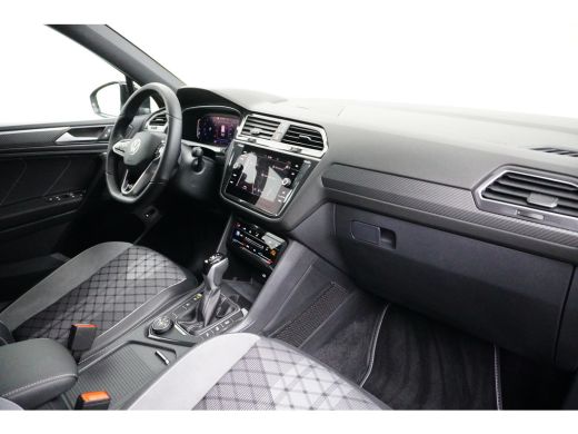 Volkswagen Tiguan Allspace 2.0 TSI 190PK DSG-7 4Motion 7P R-Line | TREKHAAK | CAMERA | NAVIGATIE ActivLease financial lease