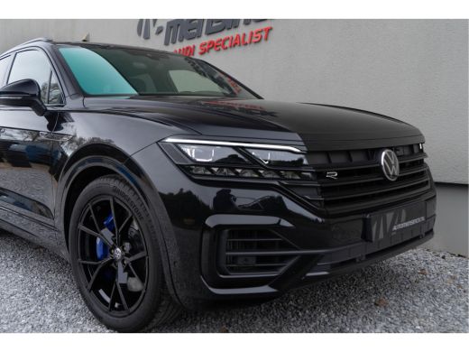 Volkswagen Touareg 3.0 TSI eHybrid R 4MOTION / Puglia/ Trekhaak/ Panoramadak/ 340kW (476PK) ActivLease financial lease