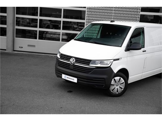 Volkswagen Transporter | 2021 | Led | Bijrijdersbank | App Connect | Navi By App | Euro 6 ActivLease financial lease