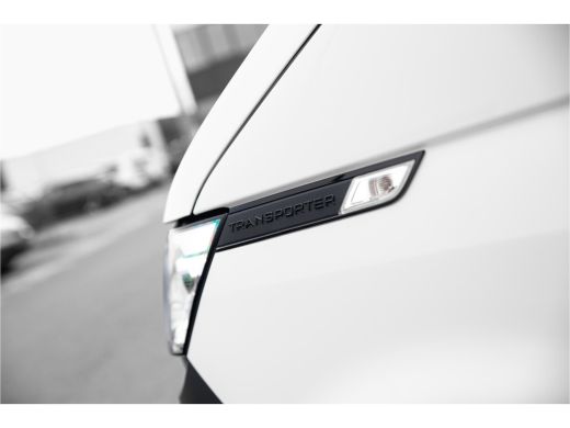 Volkswagen Transporter | 2021 | Led | Bijrijdersbank | App Connect | Navi By App | Euro 6 ActivLease financial lease