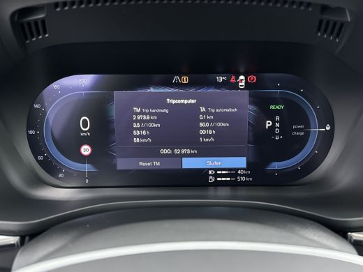 Volvo  XC60 Recharge T8 AWD Ultimate Dark | Luchtvering | Harman Kardon | Trekhaak | 360 Camera | Head-up | P... ActivLease financial lease