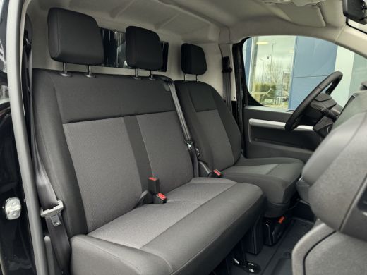 Citroën ë-Jumpy L2 136 50 kWh € 13.965,- | Voorraad Voordeel | 17" Lichtmetalen velgen | Techno NAV Pakket | Driv... ActivLease financial lease