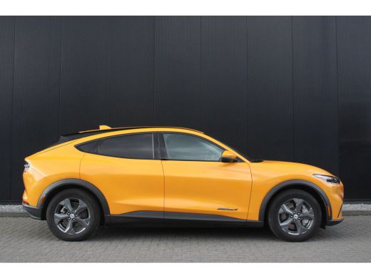 Ford Mustang Mach-E Extended RWD 98 kWh ActivLease financial lease