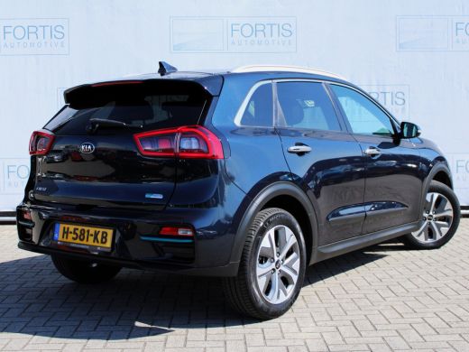 Kia e-Niro ExecutiveLine 64 kWh NL AUTO | CAMERA | LEDER | SOH 100% ActivLease financial lease