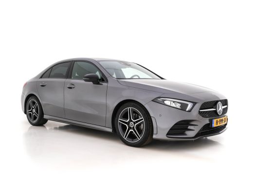Mercedes A-Klasse 200 Business Solution AMG-Sportpack Aut. *DIGI-WIDESCREEN-COCKPIT | LEATHER-MICROFIBRE | CAMERA |... Mercedes A-Klasse 200 Business Solution AMG-Sportpack Aut. *DIGI-WIDESCREEN-COCKPIT | LEATHER-MICROFIBRE | CAMERA |...
