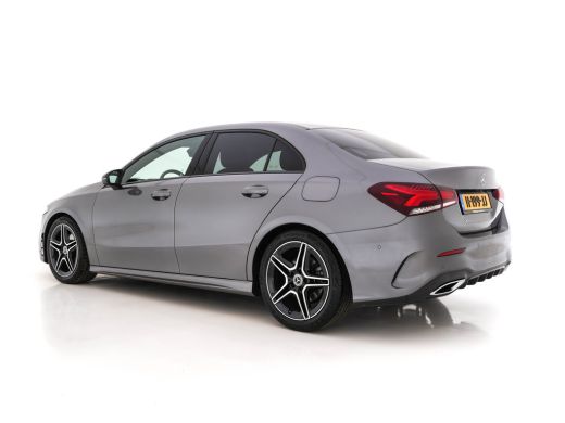 Mercedes A-Klasse 200 Business Solution AMG-Sportpack Aut. *DIGI-WIDESCREEN-COCKPIT | LEATHER-MICROFIBRE | CAMERA |... ActivLease financial lease