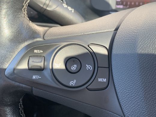 Opel Corsa Opel 1.2 Elegance Airco | Cruise Control | Camera | Panoramadak | Parkeersensoren voor + achter |... ActivLease financial lease