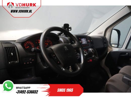 Peugeot Boxer 2.2 HDi 140 pk L2H2 270Gr. Deuren/ 2.5t Trekverm./ Camera/ PDC/ Cruise/ Trekhaak/ Airco ActivLease financial lease