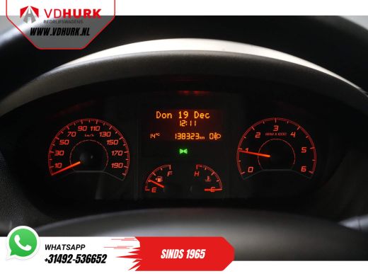 Peugeot Boxer 2.2 HDi 140 pk L2H2 270Gr. Deuren/ 2.5t Trekverm./ Camera/ PDC/ Cruise/ Trekhaak/ Airco ActivLease financial lease