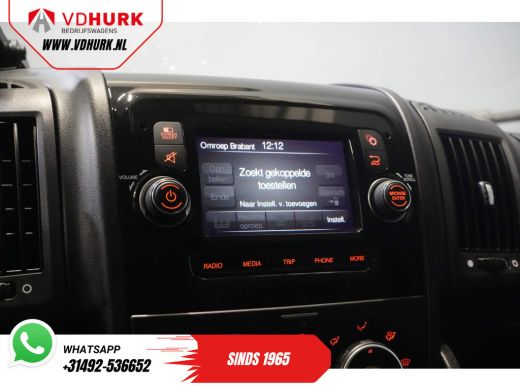 Peugeot Boxer 2.2 HDi 140 pk L2H2 270Gr. Deuren/ 2.5t Trekverm./ Camera/ PDC/ Cruise/ Trekhaak/ Airco ActivLease financial lease