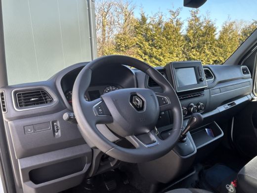 Renault Master T35 2.3 DCI 180 PK AUTOMAAT / BPM VRIJ / L2H2 / 17.527 KM !! / 1e. EIG / SORTIMO INRICHTING / AIR... ActivLease financial lease