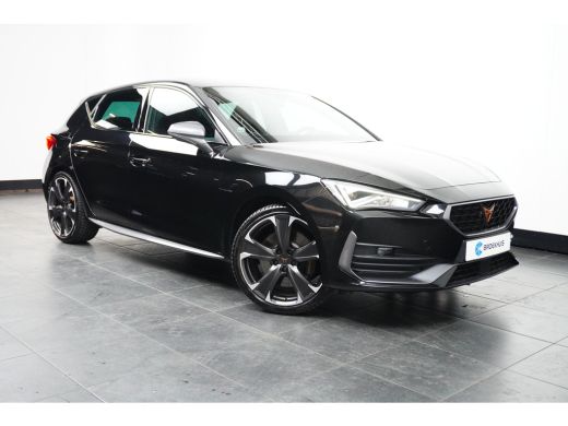 Seat Leon 1.4 e-Hybrid VZ Business | Stuurverwarming | PDC achter | Winter en zomerbanden | Apple Carplay |... ActivLease financial lease