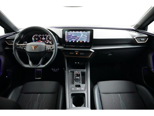 Seat Leon 1.4 e-Hybrid VZ Business | Stuurverwarming | PDC achter | Winter en zomerbanden | Apple Carplay |... ActivLease financial lease