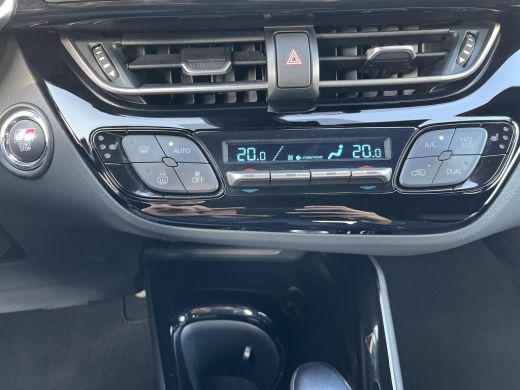 Toyota C-HR 2.0 Hybrid GR-Sport Special | Apple CarPlay/Android auto | Achteruitrijcamera | Stoel en stuurver... ActivLease financial lease