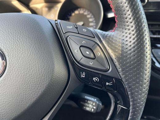 Toyota C-HR 2.0 Hybrid GR-Sport Special | Apple CarPlay/Android auto | Achteruitrijcamera | Stoel en stuurver... ActivLease financial lease