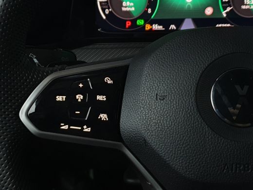 Volkswagen Golf 1.5 eTSI R-Line Business+ ActivLease financial lease