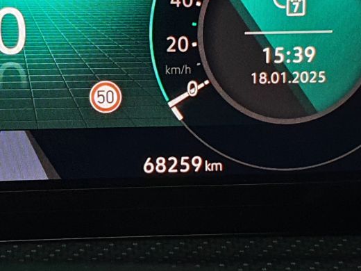 Volkswagen Golf 1.5 eTSI R-Line Business+ ActivLease financial lease