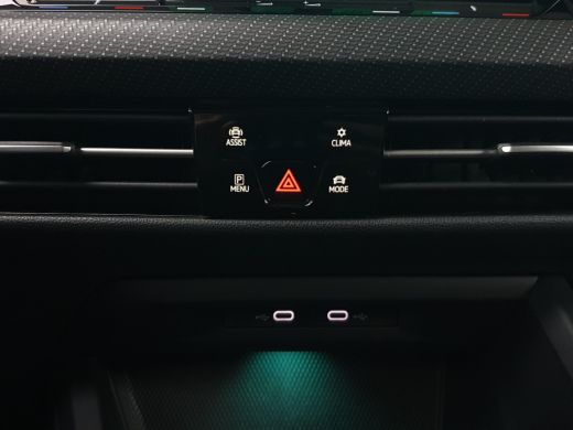 Volkswagen Golf 1.5 eTSI R-Line Business+ ActivLease financial lease