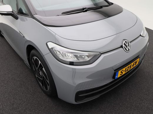 Volkswagen ID.3 First 58 kWh 204 Pk Automaat | Adaptive Cruise | Navigatie | Climate Control | 66.712 Km!! ActivLease financial lease