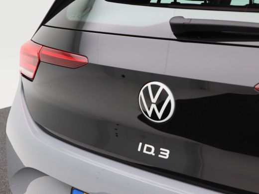 Volkswagen ID.3 First 58 kWh 204 Pk Automaat | Adaptive Cruise | Navigatie | Climate Control | 66.712 Km!! ActivLease financial lease