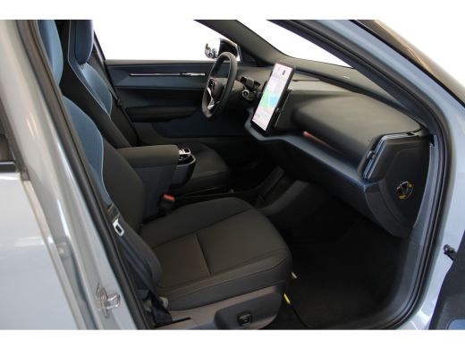 Volvo  EX30 Volvo 272PK Extended Range Ultra | Blis | Stoel&Stuur verw. | Getint Glas | Panoramadak | 360° ActivLease financial lease