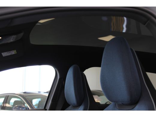 Volvo  EX30 Volvo 272PK Extended Range Ultra | Blis | Stoel&Stuur verw. | Getint Glas | Panoramadak | 360° ActivLease financial lease