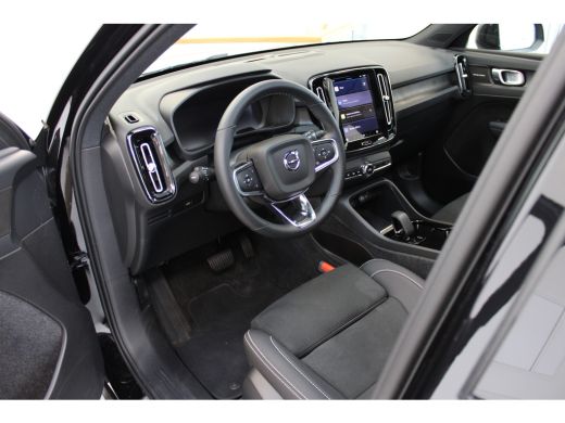 Volvo  EX40 Volvo 442PK Twin Motor Ultra Black Edition | 360° | Stoel&Stuur verw. | Panoramadak | Pixel Led |... ActivLease financial lease