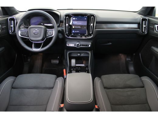 Volvo  EX40 Volvo 442PK Twin Motor Ultra Black Edition | 360° | Stoel&Stuur verw. | Panoramadak | Pixel Led |... ActivLease financial lease