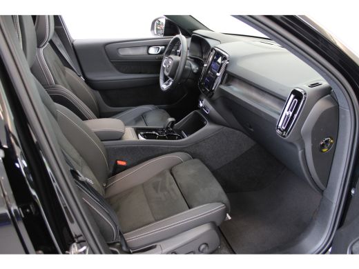 Volvo  EX40 Volvo 442PK Twin Motor Ultra Black Edition | 360° | Stoel&Stuur verw. | Panoramadak | Pixel Led |... ActivLease financial lease