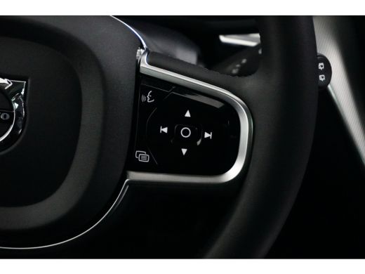 Volvo  XC60 T6 AWD Ultimate Bright | Luchtvering | Harman/Kardon | 360° Camera | Adaptive cruise | Head-up Di... ActivLease financial lease