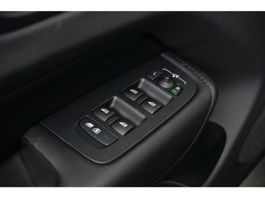 Volvo  XC60 T6 AWD Ultimate Bright | Luchtvering | Harman/Kardon | 360° Camera | Adaptive cruise | Head-up Di... ActivLease financial lease