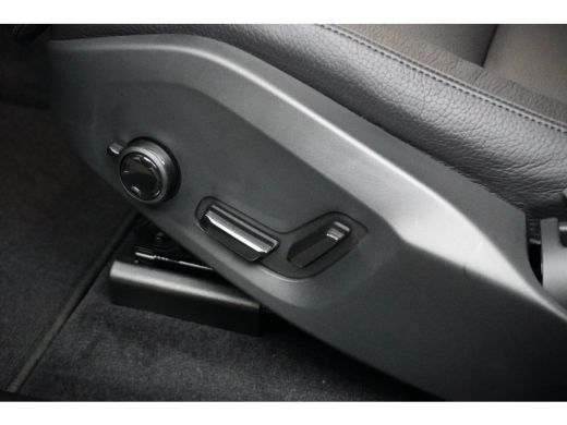 Volvo  XC60 T6 AWD Ultimate Bright | Luchtvering | Harman/Kardon | 360° Camera | Adaptive cruise | Head-up Di... ActivLease financial lease