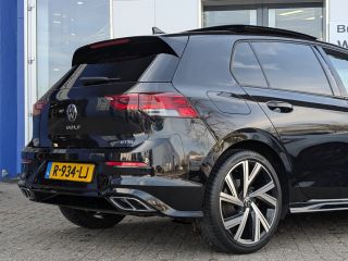 Volkswagen Golf 1.5 eTSI R-Line Business+
