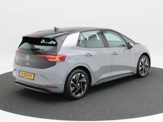 Volkswagen ID.3 First 58 kWh 204 Pk Automaat | Adaptive Cruise | Navigatie | Climate Control | 66.712 Km!!