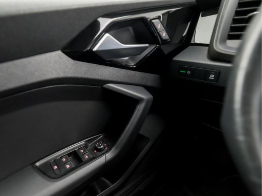 Audi A1 Sportback 25 TFSI Sport (APPLE CARPLAY, GROOT NAVI, VIRTUAL COCKPIT, LM VELGEN, SPORTSTOELEN, CRU... ActivLease financial lease