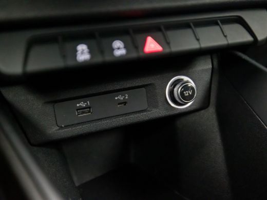 Audi A1 Sportback 25 TFSI Sport (APPLE CARPLAY, GROOT NAVI, VIRTUAL COCKPIT, LM VELGEN, SPORTSTOELEN, CRU... ActivLease financial lease