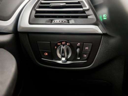 BMW X3 xDrive30e High Executive 293Pk Automaat (PANORAMADAK, M PAKKET, APPLE CARPLAY, GROOT NAVI, CAMERA... ActivLease financial lease