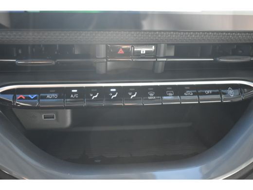 Fiat 500 Fiat La Prima 24 kWh DEMO-DEAL! | Leder | Panoramadak | Stoelverwarming | Dodehoek-Detectie | Ada... ActivLease financial lease