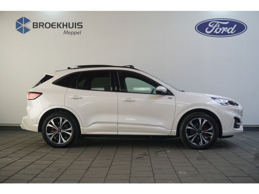 Ford Kuga Ford 2.5 PHEV 225pk ST-Line X | Winter Pakket | AGR-Stoelen | Panoramadak | Trekhaak Wegklapbaar ... ActivLease financial lease