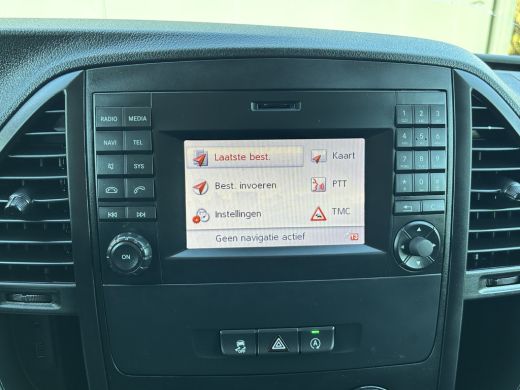 Mercedes Vito 114 CDI 136 PK / L2H1 / 2x SCHUIFDEUR / 1e. EIG / AIRCO / BOTT VARIO INRICHTING / TREKHAAK / CAMERA ActivLease financial lease